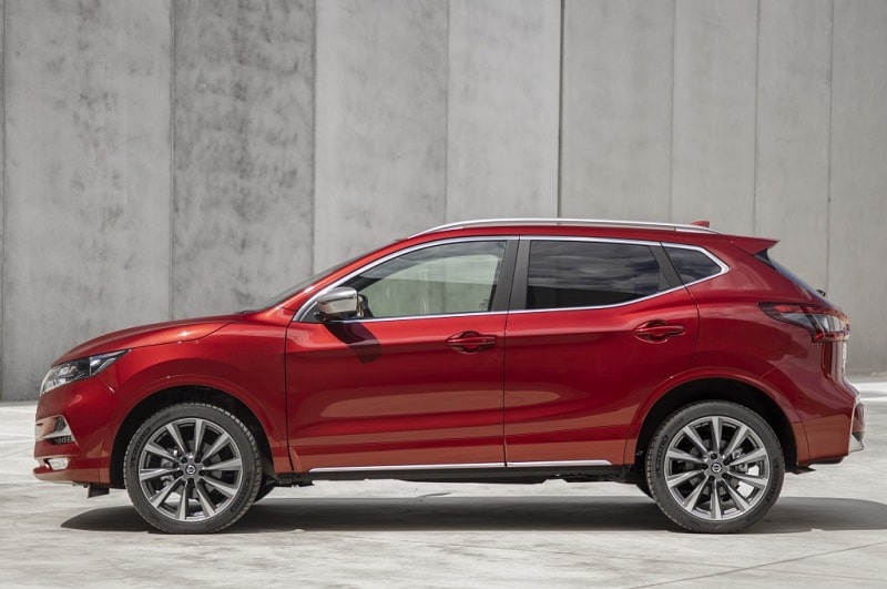 بررسی نیسان قشقایی وارداتی - نمای جانبی