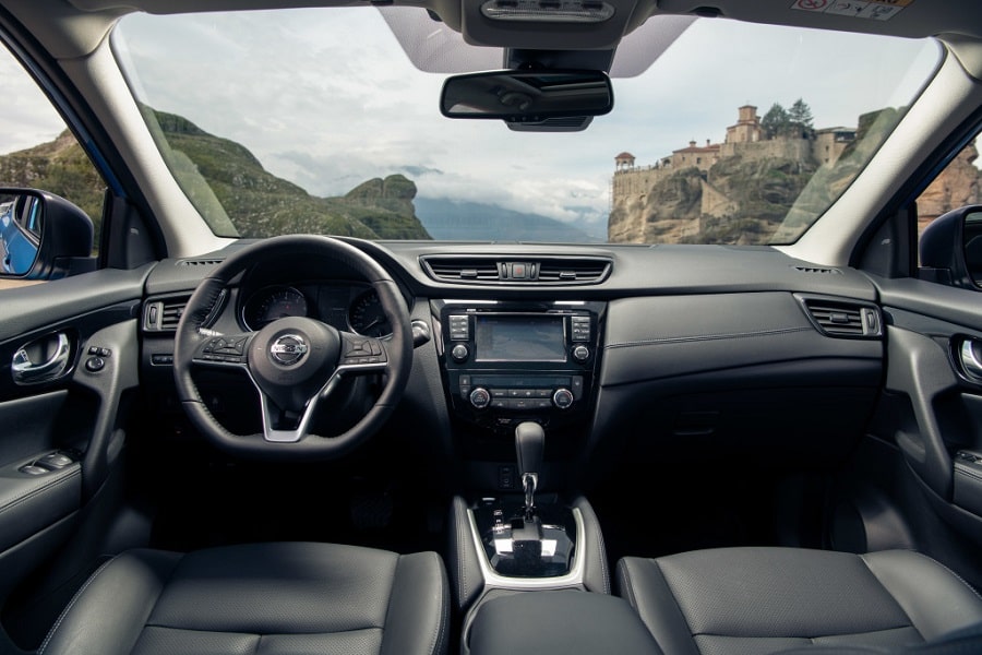 بررسی نیسان قشقایی وارداتی - نمای کابین