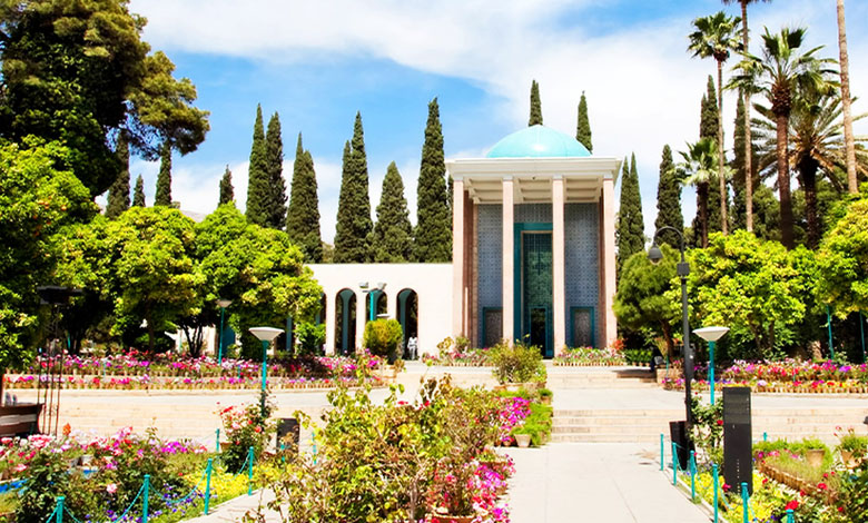 وب سایت شیراز لیست