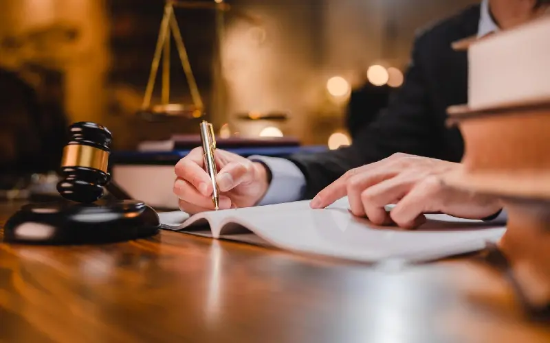 لیست بهترین وکلای ثبتی در مشهد